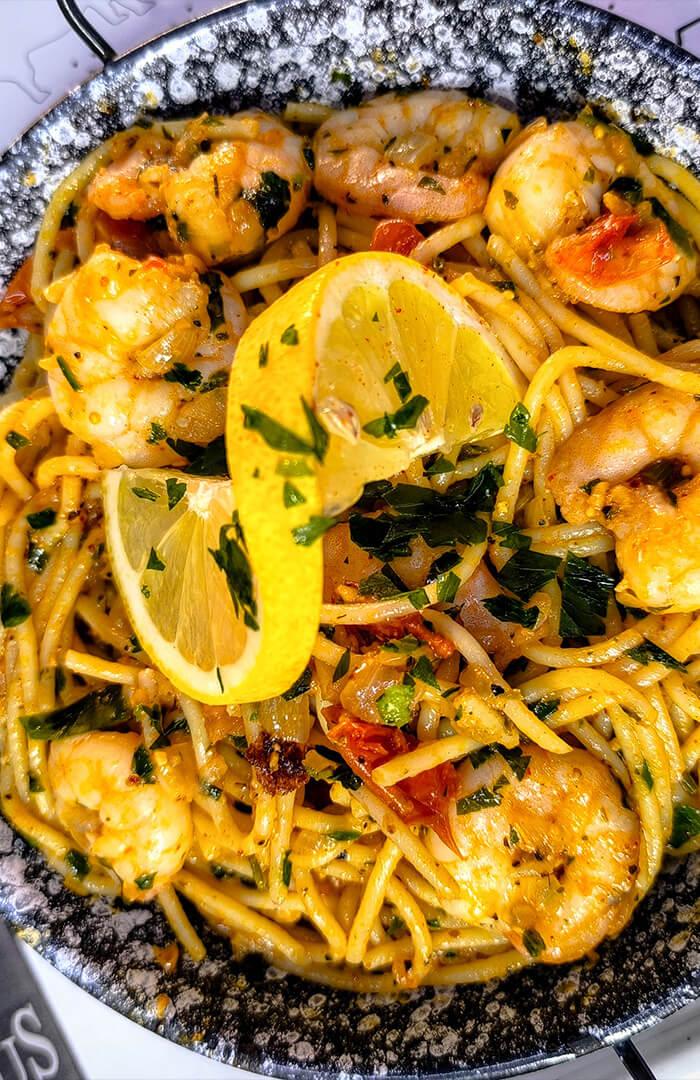 Garnélás spaghetti a zamárdi Balázs Bisztróban.